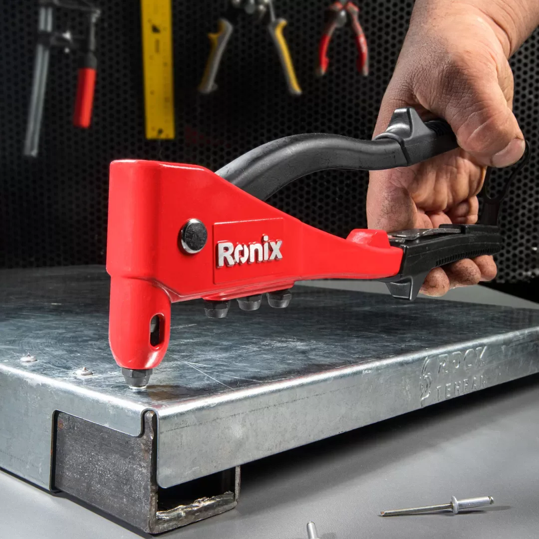 Hand Riveter - Dino Model
