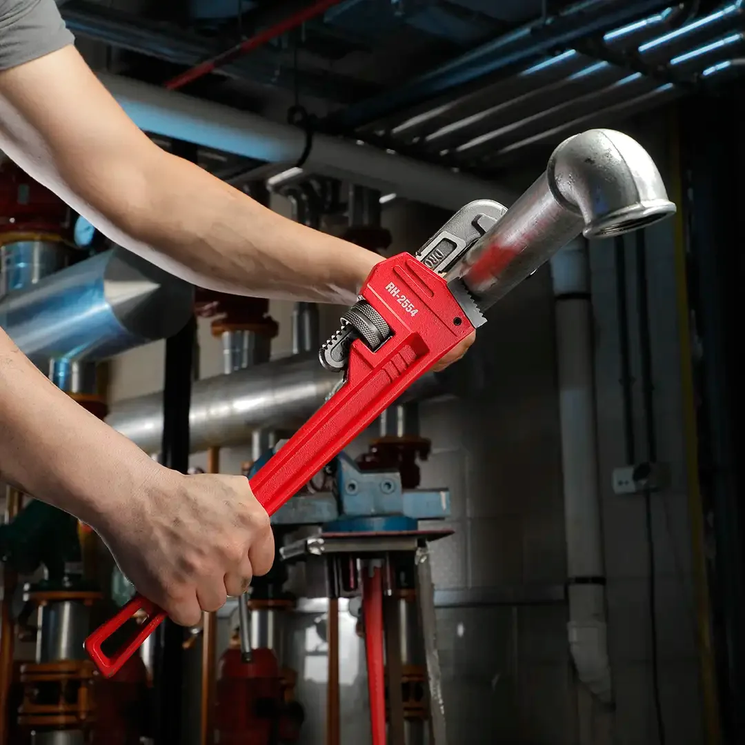 Pipe Wrench 18 inch
