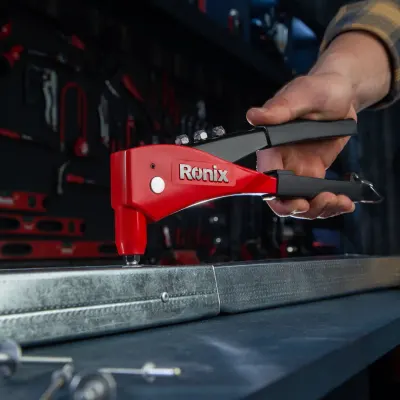 Hand Riveter - Ergo Plus Model