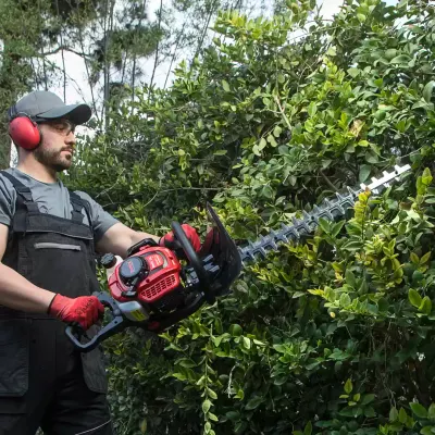Gasoline Hedge Trimmer 700mm